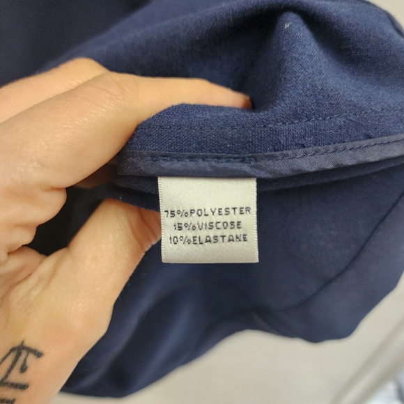 St. John Jacket - Picture 8 of 9